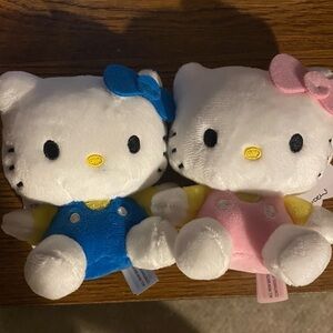 2 Hello Kitty Plush
